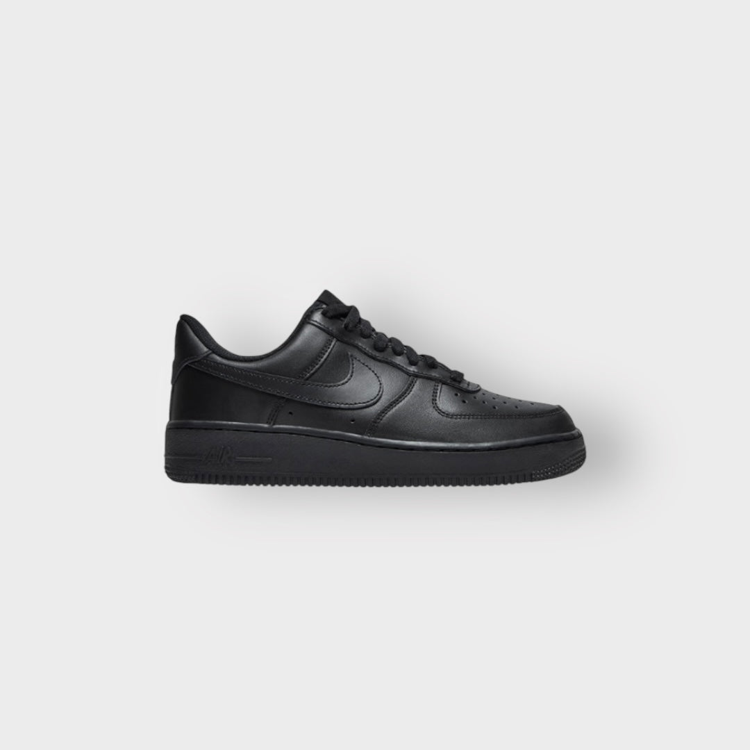 Nike Air Force 1 '07 - Triple Black